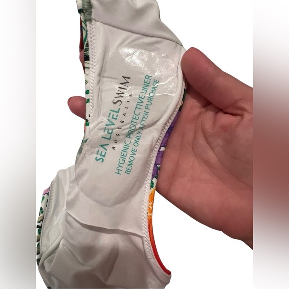 NWT Sea Level Swim Women’s Dolce Floral D Cup Two Piece in size US 4 - Picture 5 of 7